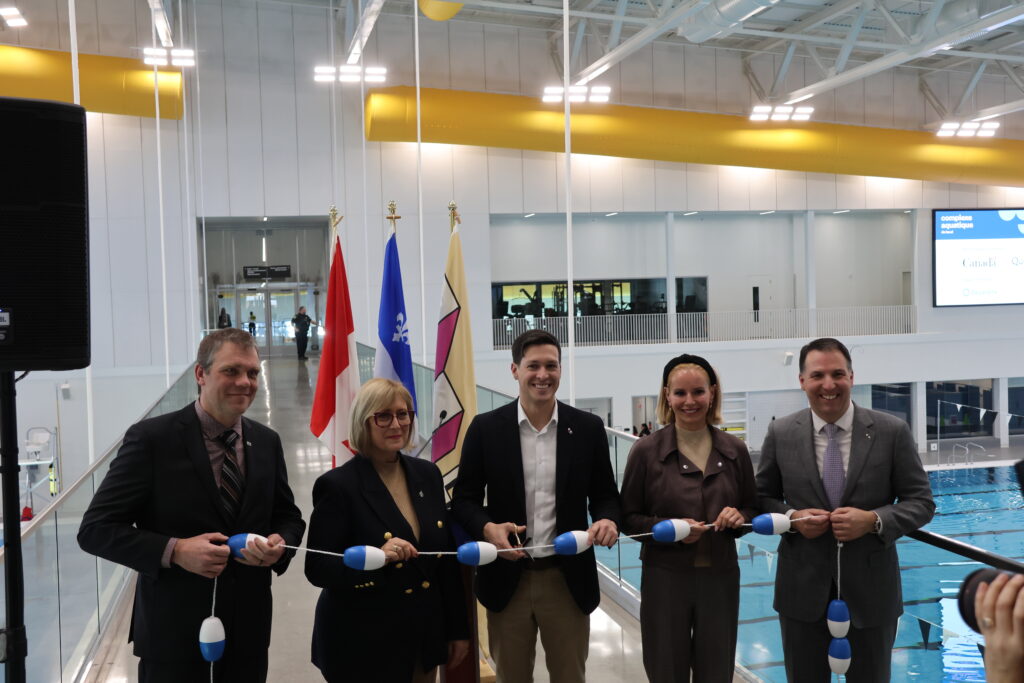 Inauguration Complexe aquatique Laval