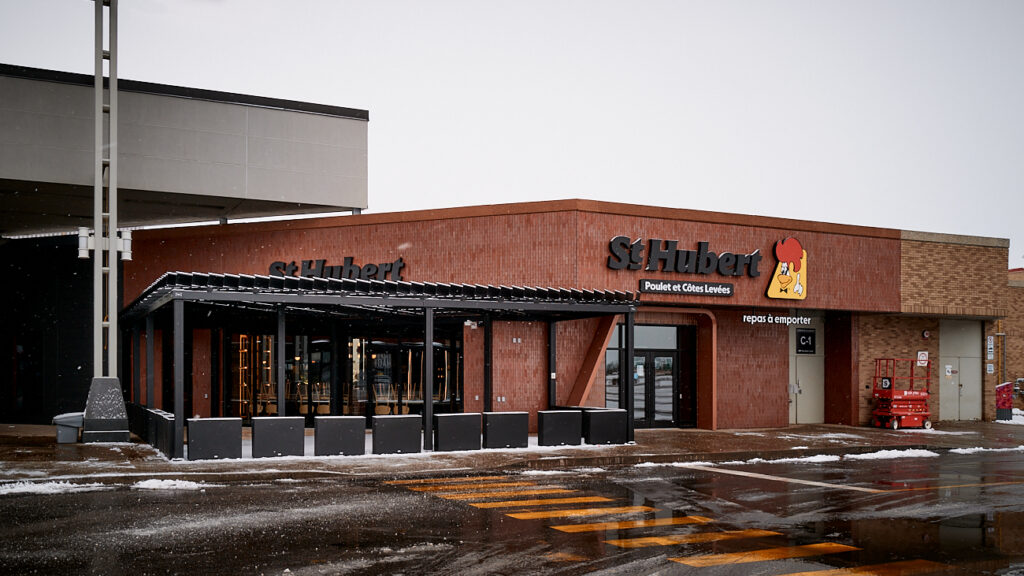 SaintHubert Carrefour Laval Média Laval