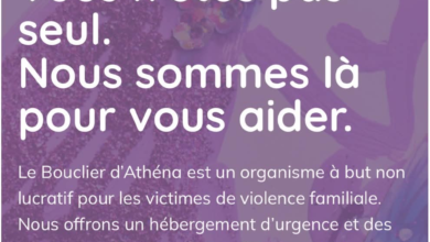 Hero section with purple background: language selector, green 'Faire un don' button, red 'Sortie rapide' button, logo, large French message 'Vous n'êtes pas seul. Nous sommes là pour vous aider.' and CTA 'Obtenez de l'aide maintenant'.